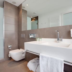 Premium King Room